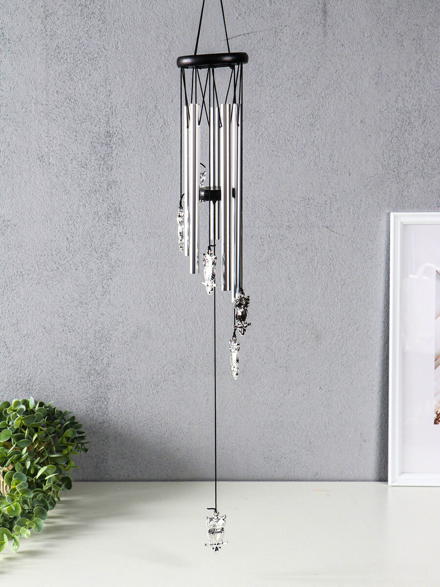 

Музыка ветра, Черный