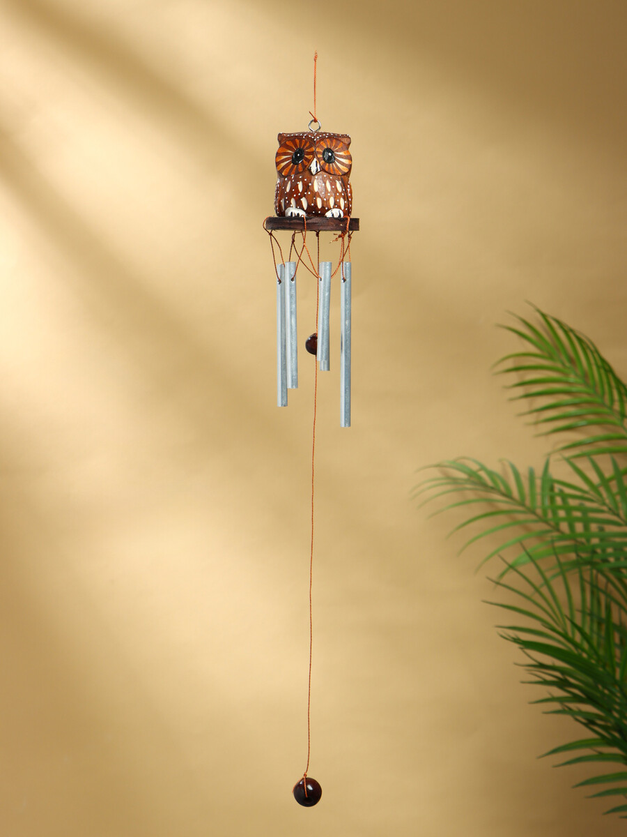 

Музыка ветра, Коричневый