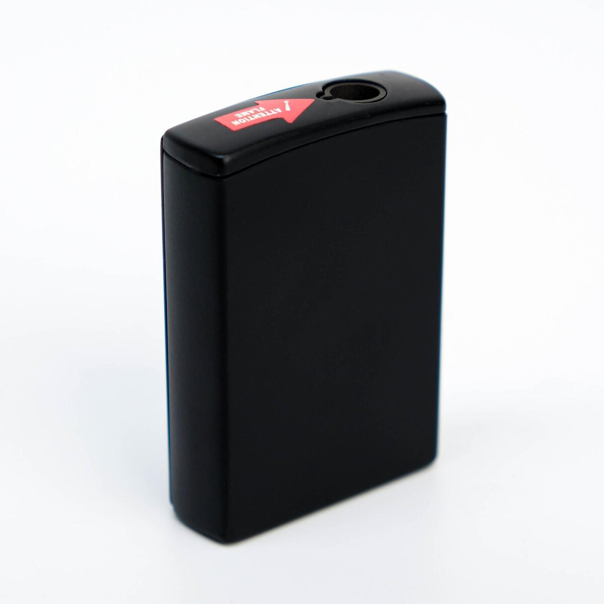 Cards lighter. Зажигалка карты. Зажигалка карта электрическая. Карта зажигалка XXL. Зажигалки с карточными мастями.