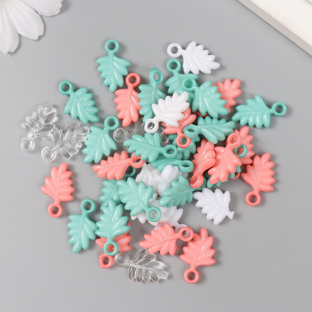 

Декор для творчества, Зеленый;белый;прозрачный;разноцветный;розовый