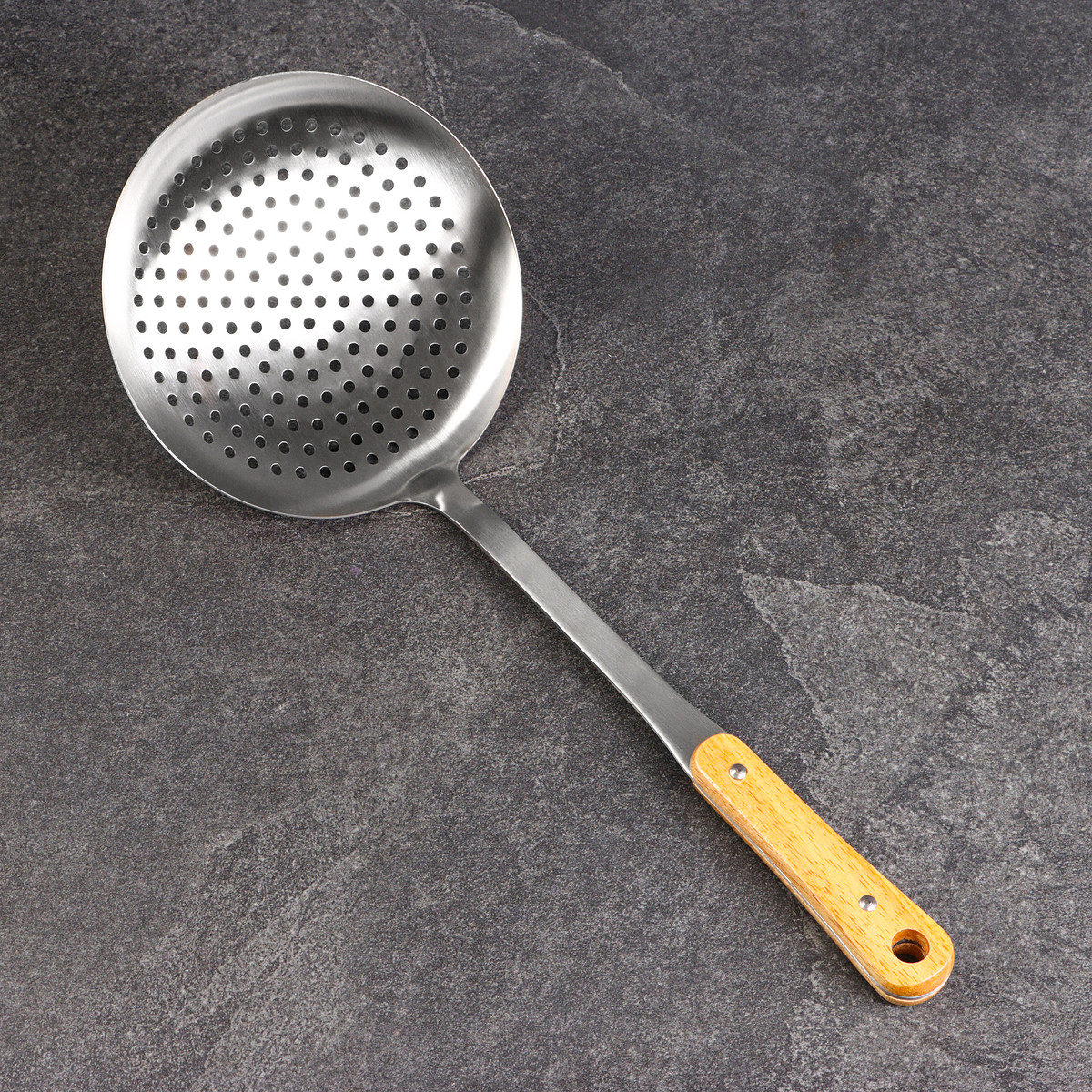 

Шумовка для казана шафран, 45 см, диаметр 18.5 см, деревянная ручка, металл, Серебристый;бежевый