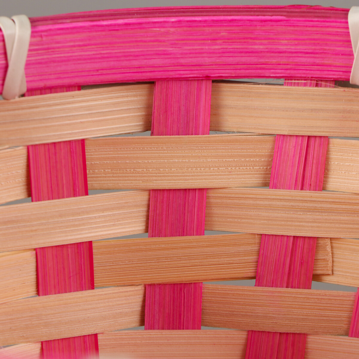 Корзина плетеная, 21 х 21 х 10/24 см, бамбук, розовая No brand 07320412 - фото 5