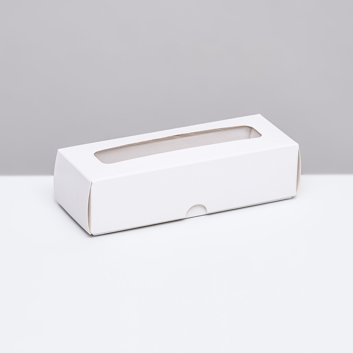 Упаковка с обечайкой для 3 конфет, с окном, белый 13x5x3,3 см коробка под 5 конфет с обечайкой с окном с тонкими разделителями крафт 21х5х3 3 см 9571392