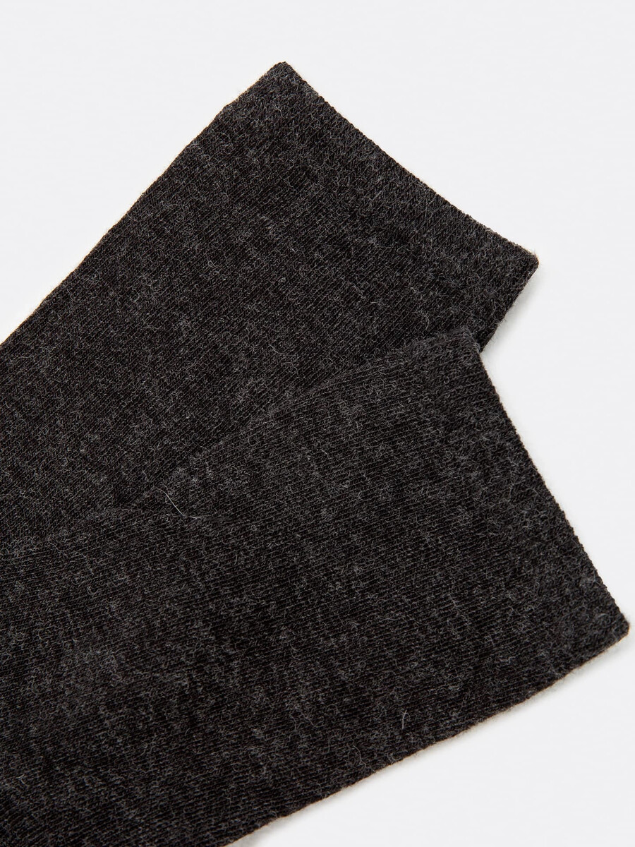 фото Длинные женские носки в оттенке mark formelle