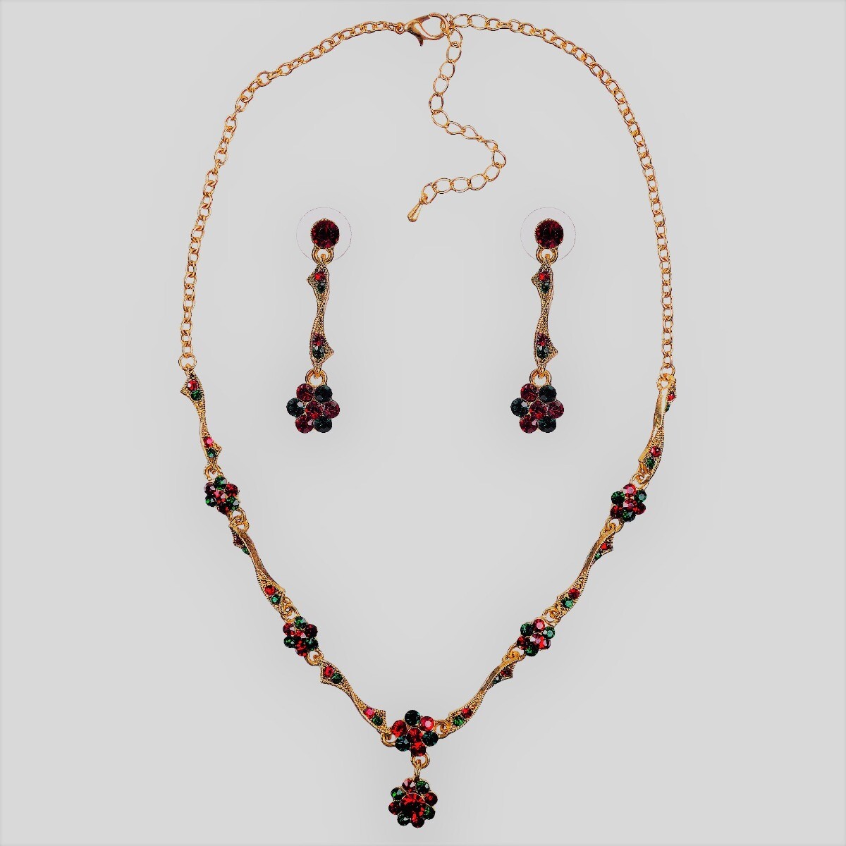 Комплект ожерелье серьги Модные истории