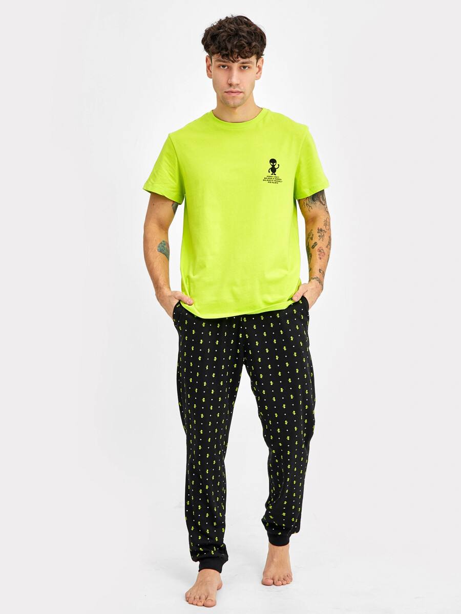 Комплект мужской (футболка, брюки) Mark Formelle, цвет зеленый