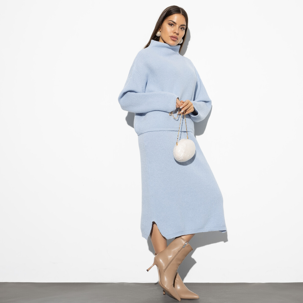 Комплект с юбкой CHARUTTI, размер 42, цвет голубой