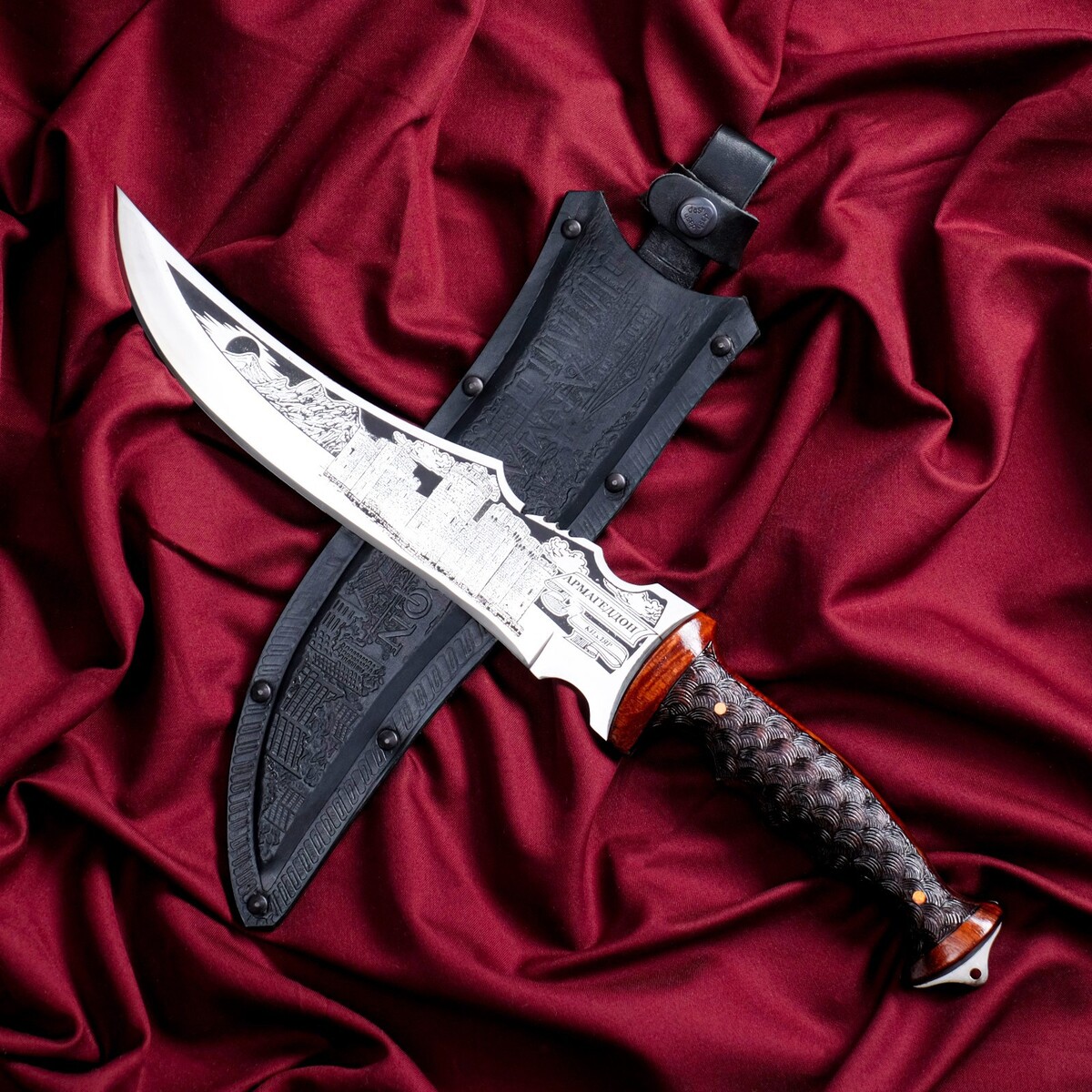 Разделочный нож Сердце Кизляра, цвет коричневый