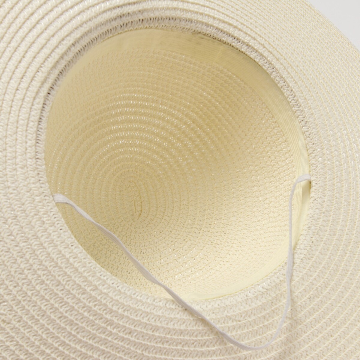 фото Шляпа minaku