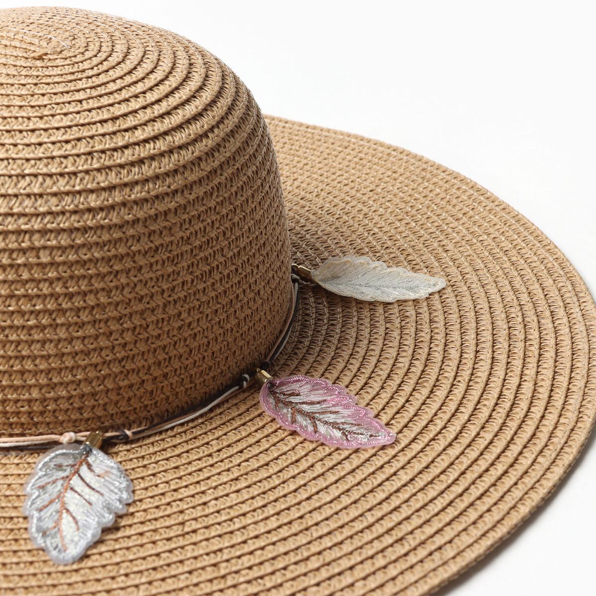 фото Шляпа minaku