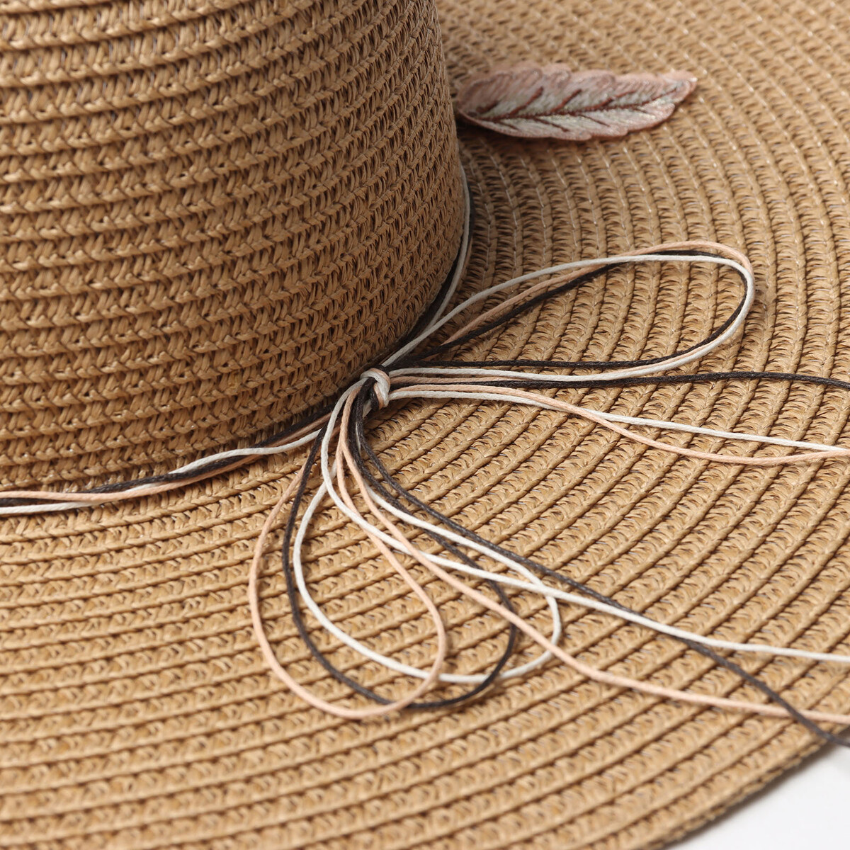 фото Шляпа minaku