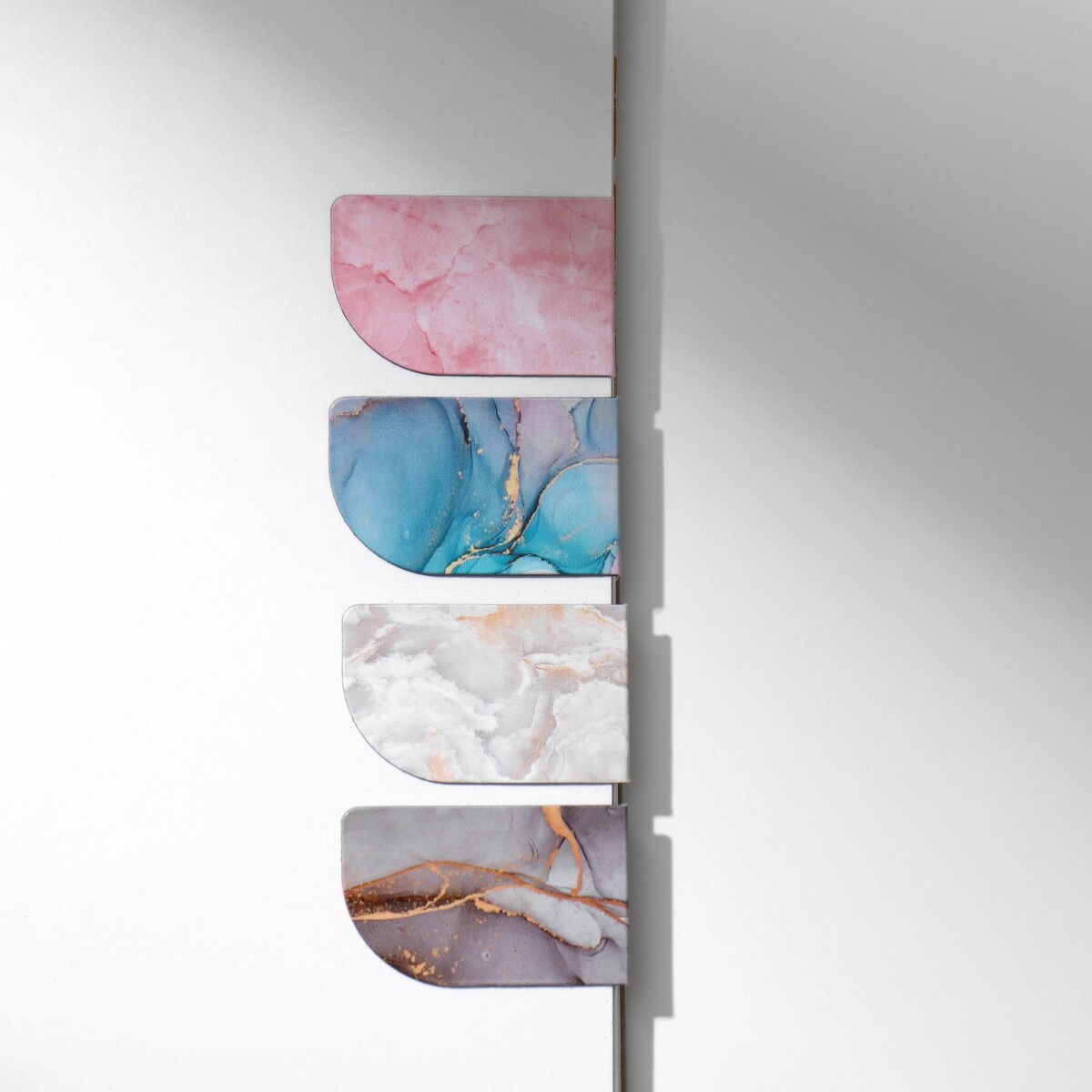 фото Набор в портфеле: ежедневник а5, магнитные закладки и ручка artfox