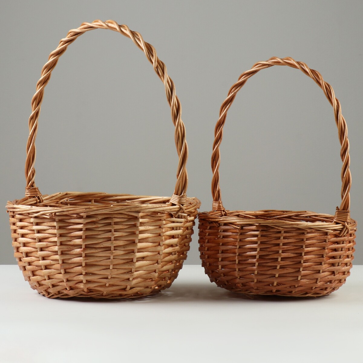 

Набор корзин плетеных, d29x14/38 см, d24 x 12/33 см, 2 шт, медовые, ива, Коричневый