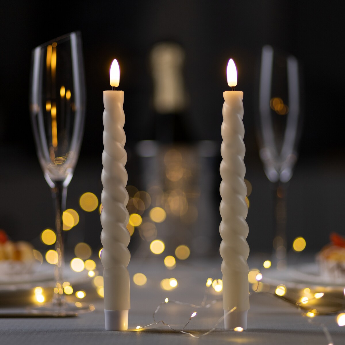 Набор светодиодных витых свечей, белые, 2 × 25 × 2 см, пластик, воск, батарейки ааах2 (не в комплекте), свечение теплое белое, 2 шт. светодиодная свеча серебристая 7 5 × 12 5 × 7 5 см воск пластик батарейки ааах2 не в комплекте свечение теплое белое