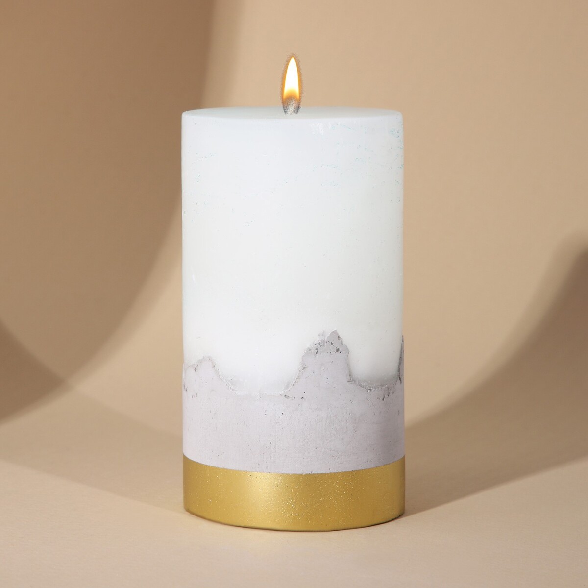 Свеча интерьерная белая с бетоном, низ золото, 13 х 7 см свеча античная 2 2х26 см пальмовый воск белая 2 ч