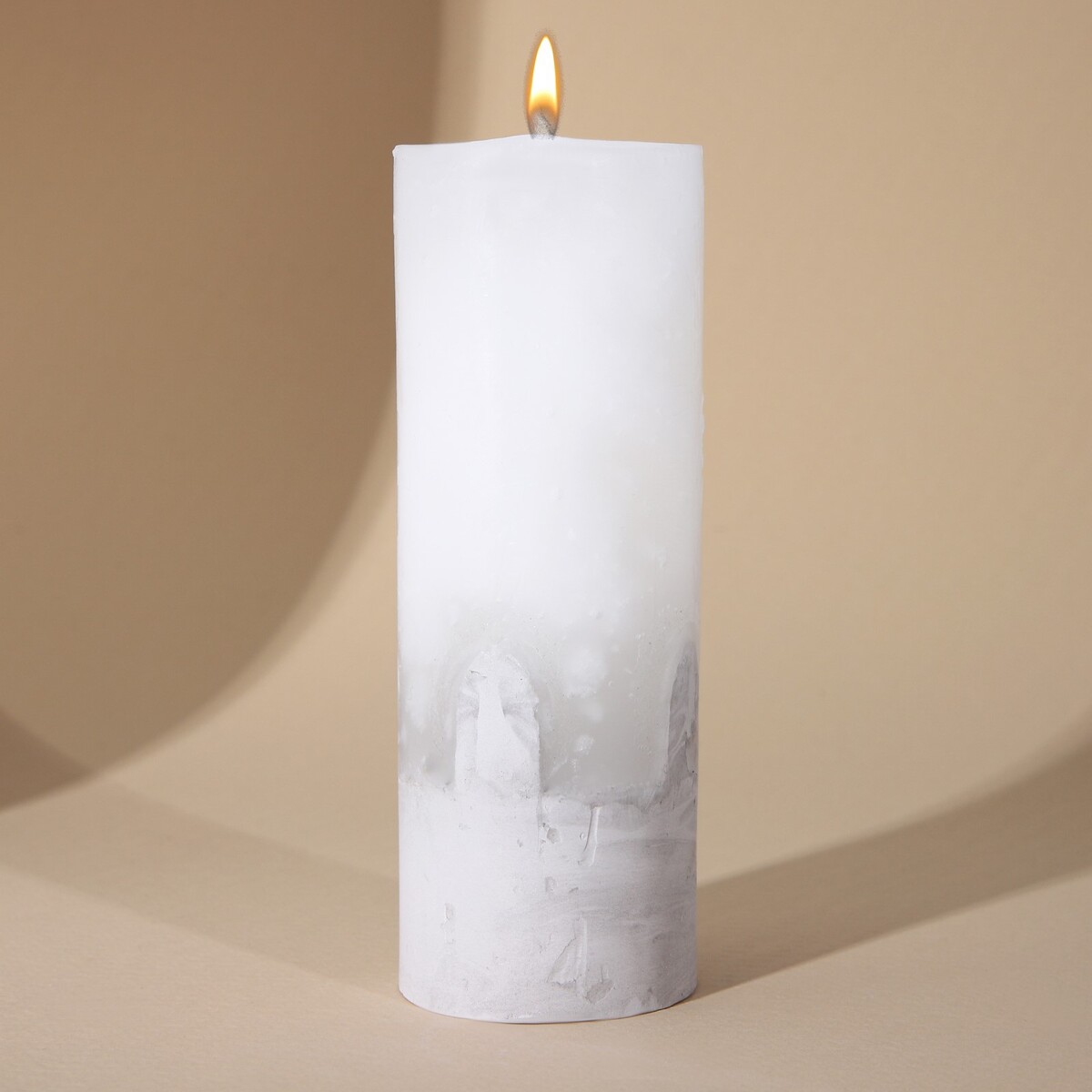 Свеча интерьерная белая с бетоном, 14 х 5 см No brand, цвет белый 08903637 - фото 1