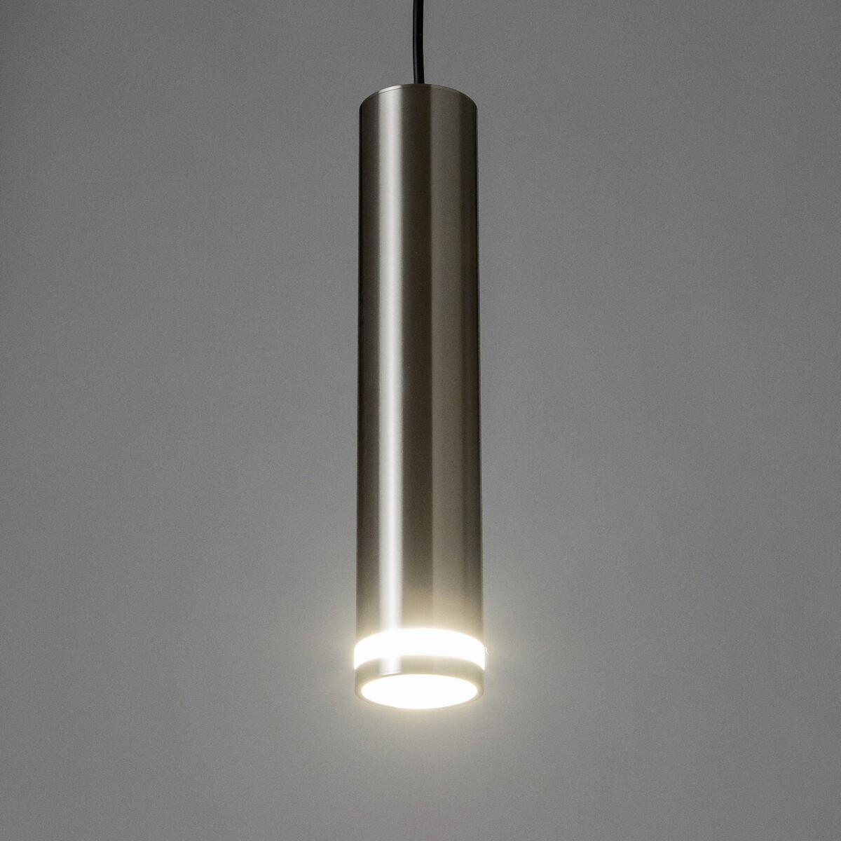 Светильник подвесной светильник подвесной со сменной лампой ambrella light traditional tr3622 e27 хром