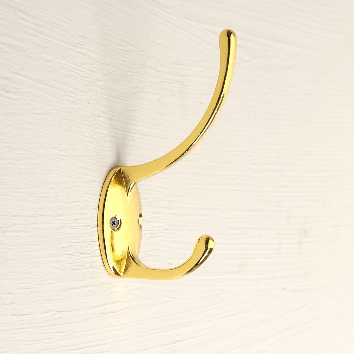 Крючок мебельный тундра tkd012, двухрожковый, золото колокольчик металлический с гравюрой 11 3 х 5 4 см золото