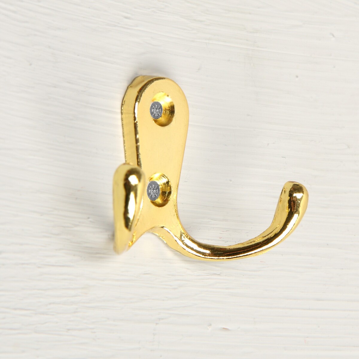 Крючок мебельный тундра tkd006, двухрожковый, золото колокольчик металлический с гравюрой 11 3 х 5 4 см золото