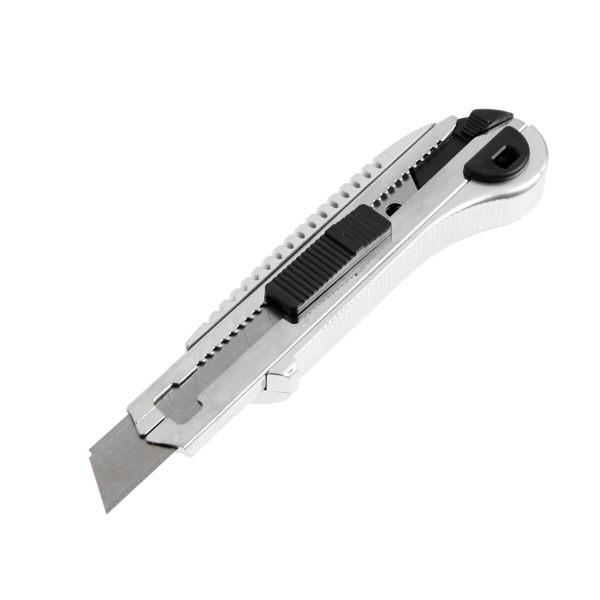 Нож универсальный тундра, усиленный, металлический, квадратный фиксатор, 18 мм нож универсальный тундра усиленный металлический квадратный фиксатор 18 мм
