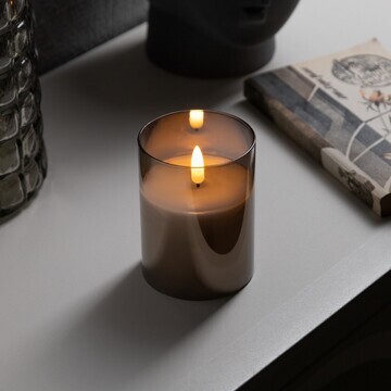 Светодиодная свеча серебристая, 7.5 × 10
