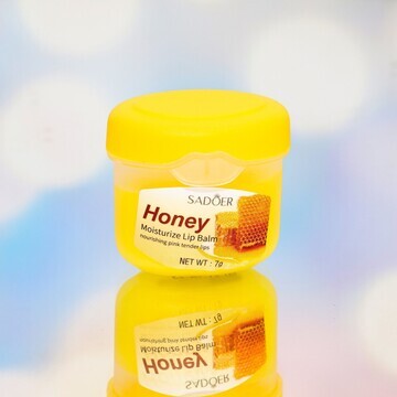 Бальзам для потрескавшихся губ с медом