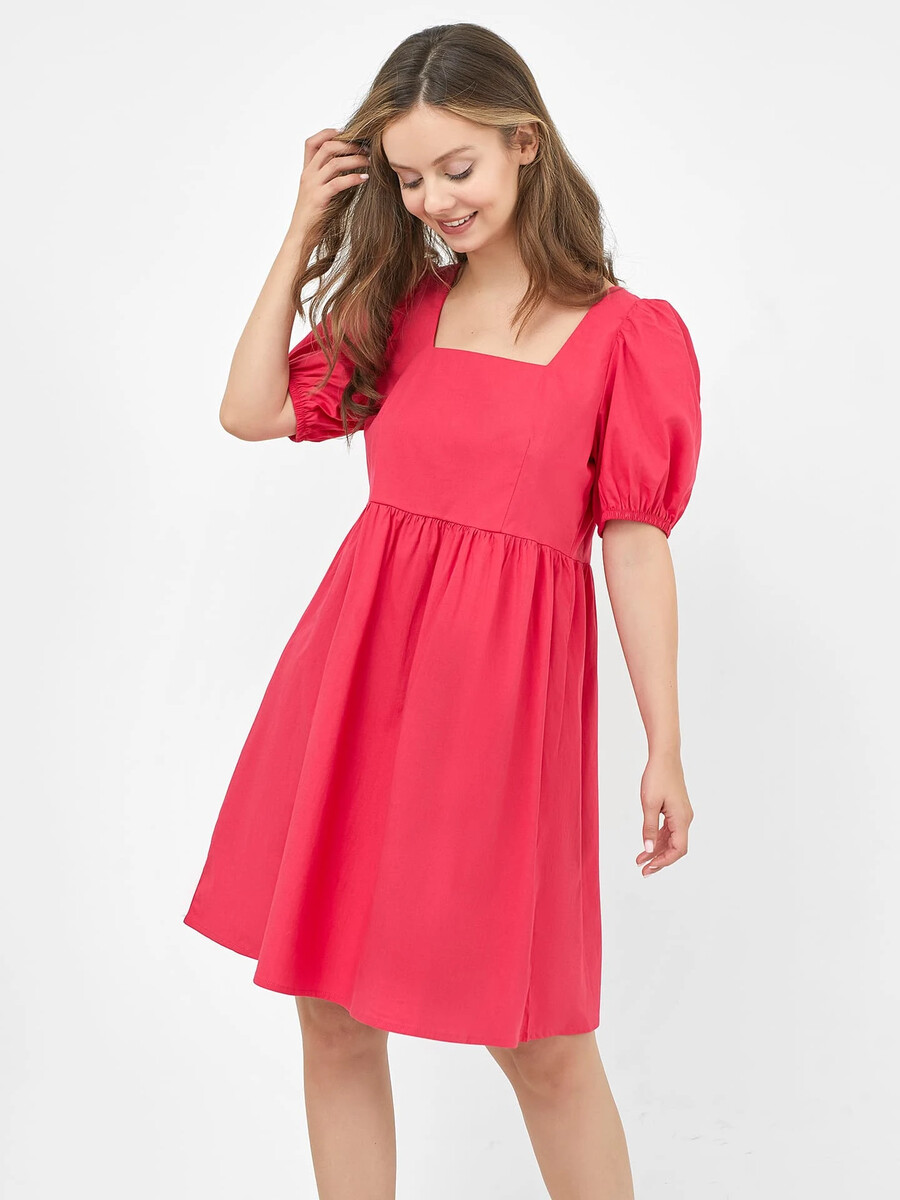 Свободное платье с рукавами-фонариками ярко-розового цвета
