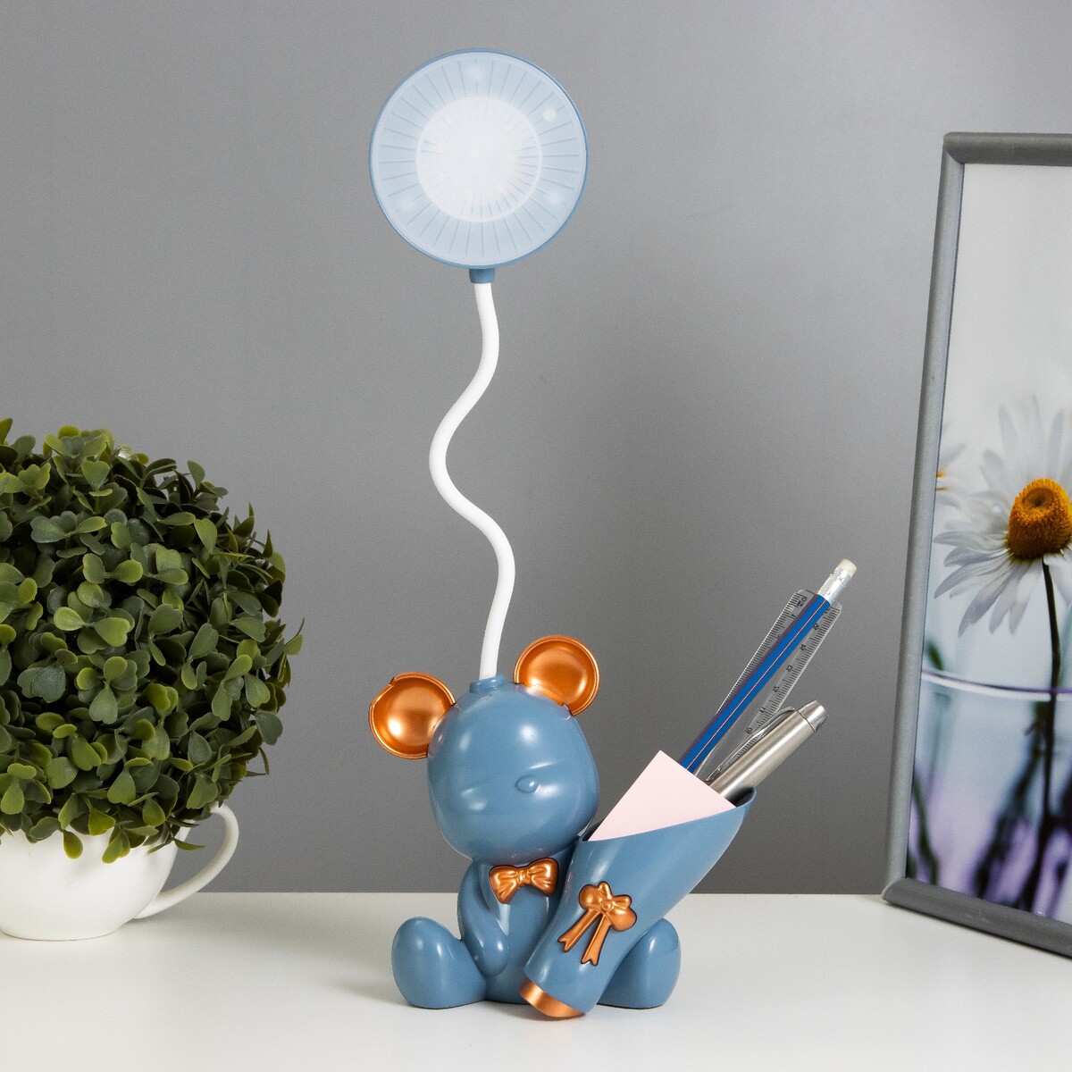 Настольная лампа с точилкой RISALUX, цвет синий 09568497 - фото 4