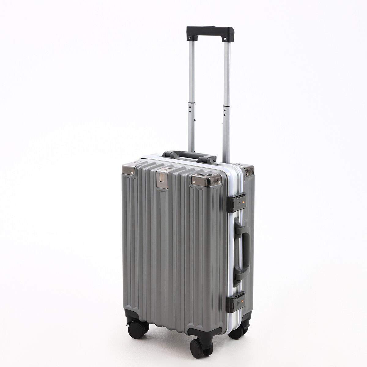 Чемодан малый 20 чемодан ninetygo rhine pro luggage 20 серый