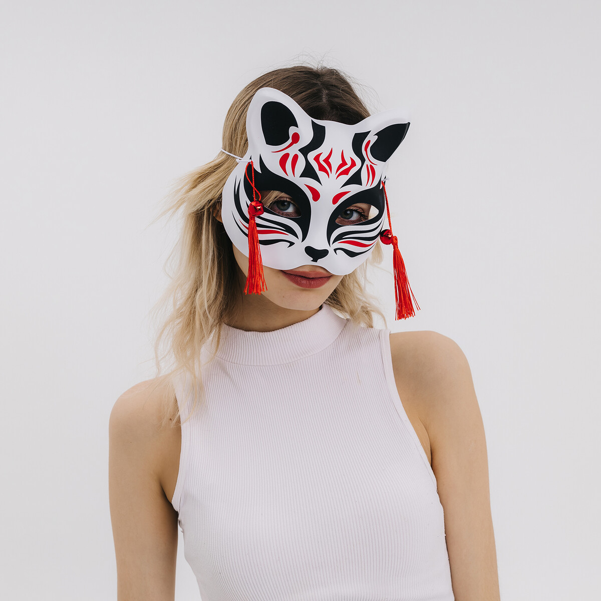 Карнавальная маска маска карнавальная пламя 18 см в ассортименте
