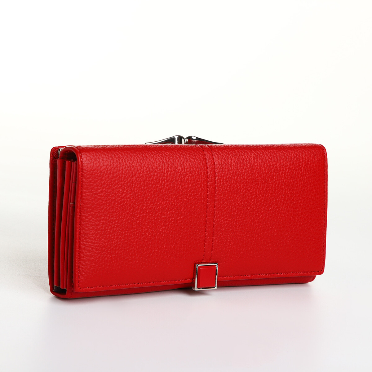 

Кошелек на магните, цвет красный