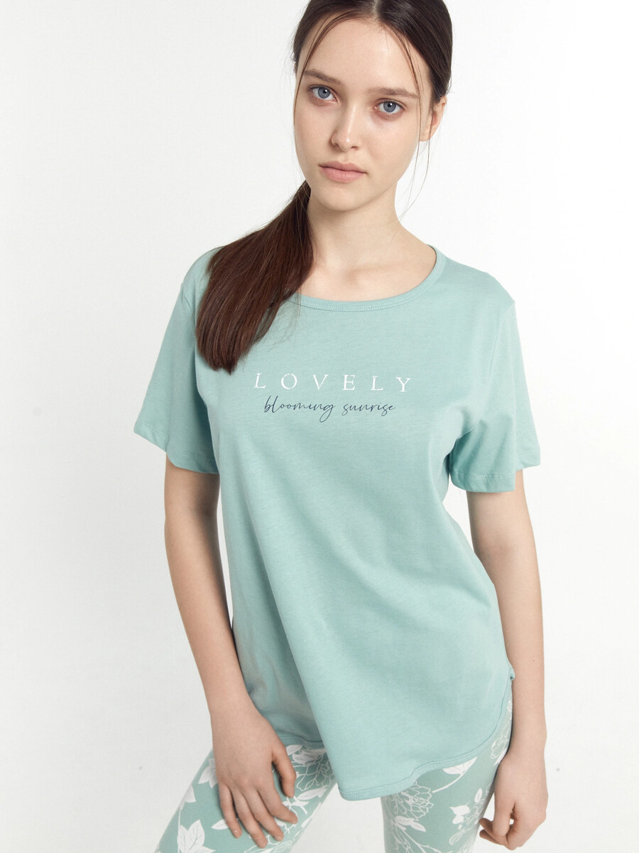 Пижама женская (фуфайка, бриджи) комплект трикотажный фуфайка футболка бриджи укороченные леггинсы пояс