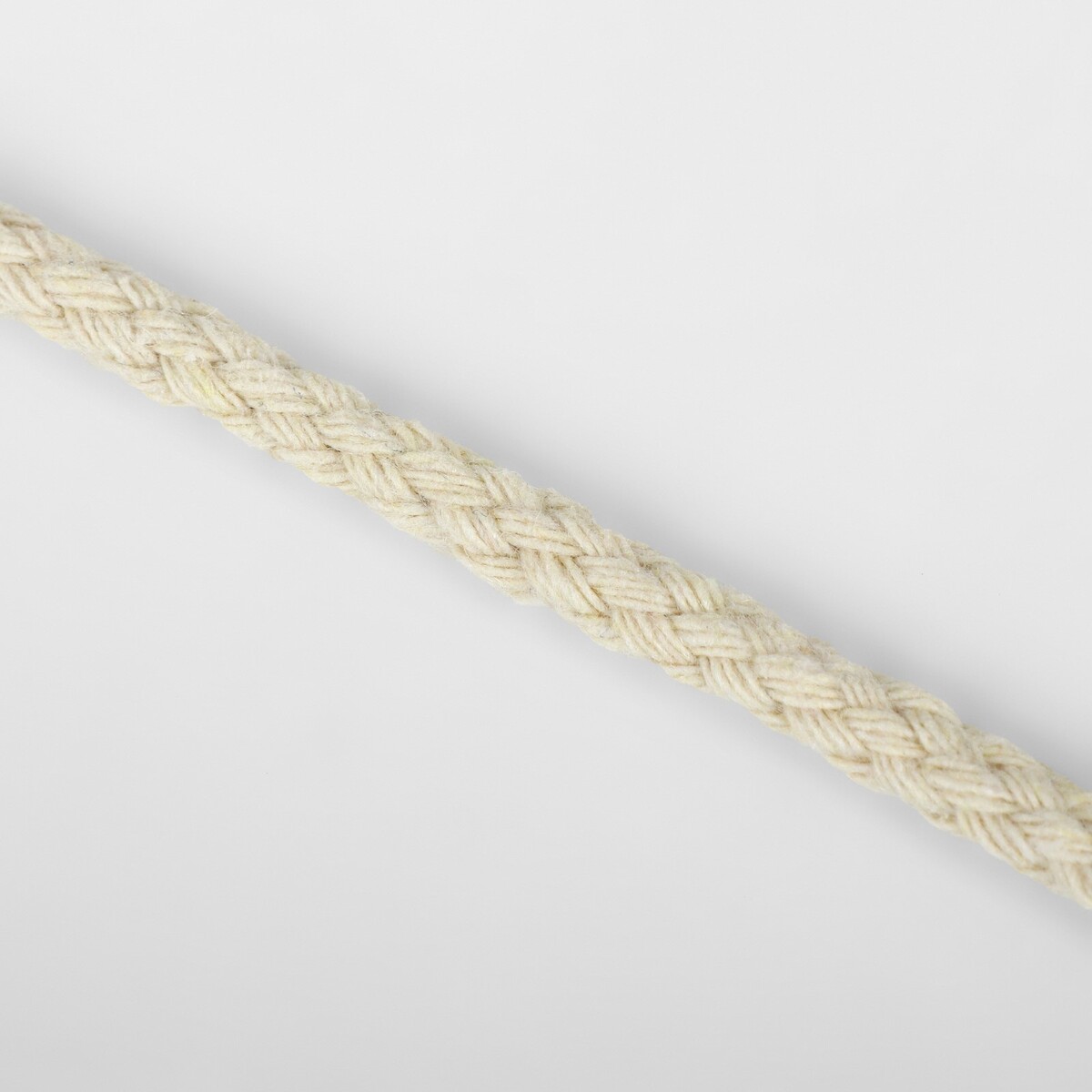Шнур для плетения, хлопчатобумажный, без сердечника, d = 5 мм, 50 ± 1 м, цвет белый No brand 010541703 - фото 4