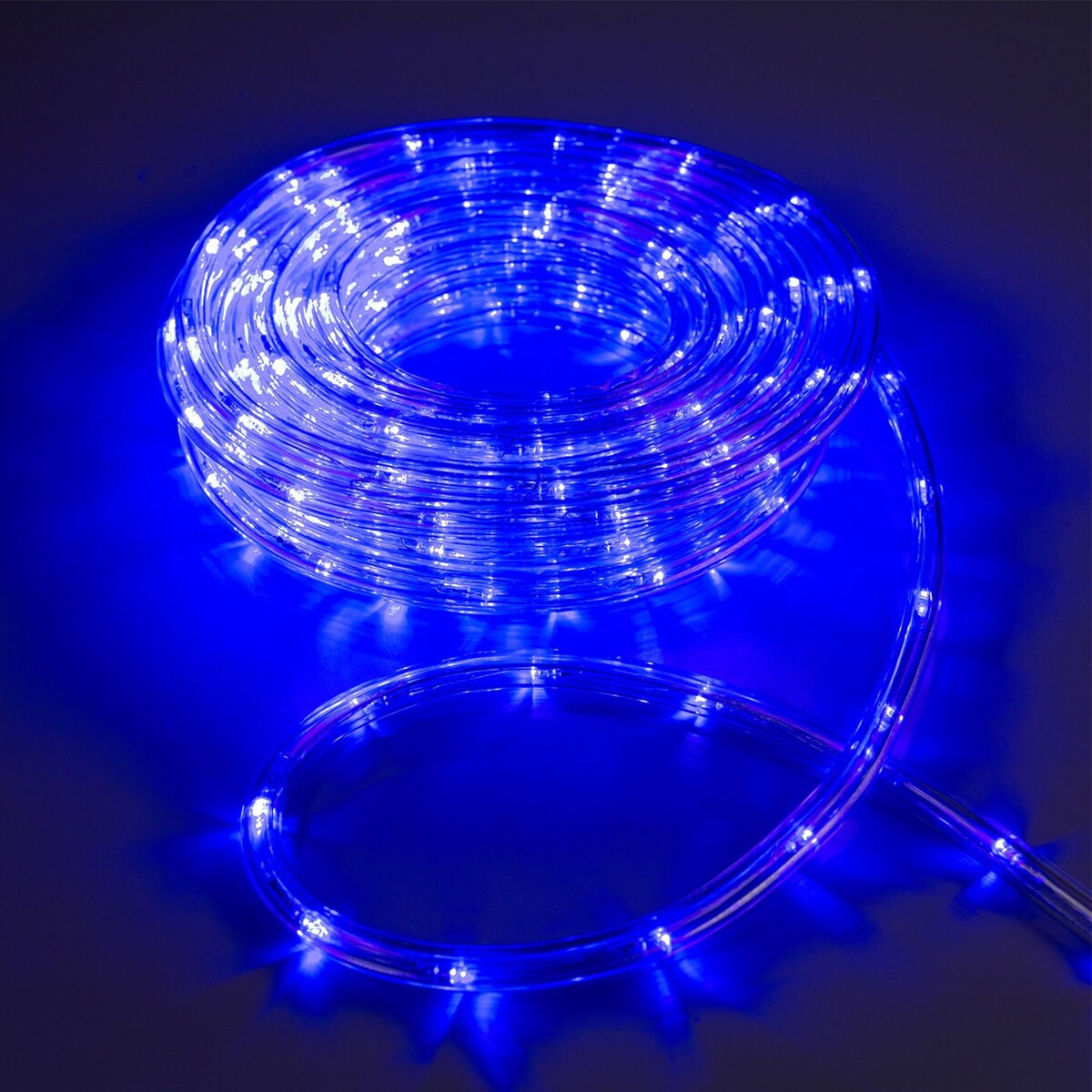 Световой шнур luazon lighting 10 мм, ip65, 10 м, 24 led/м, 220 в, 8 режимов, свечение синее гибкий неон luazon lighting 6 × 12 мм ip65 10 м smd2835 120 led м 12 в свечение синее