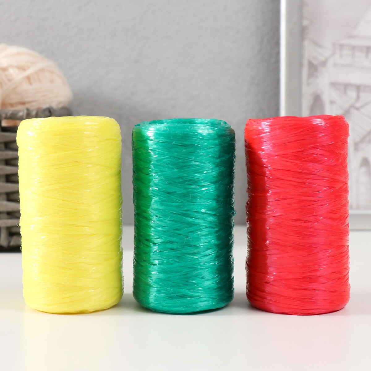 Пряжа для ручного вязания 100% полипропилен 200м/50гр (набор 3 шт. желтый, алый, изумруд) шнур для вязания 100% полиэфир 1мм 200м 75±10гр 25 зеленый