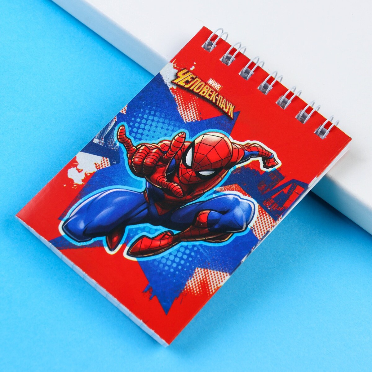 Блокнот а7 32 л на гребне человек-паук супергерой блокнот а5 на гребне 40 листов человек паук