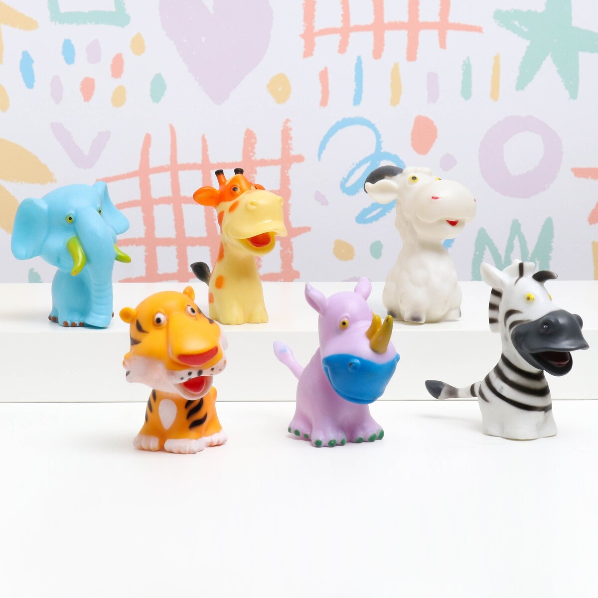 Набор игрушек-пищалок для ванны животные 10см, 6шт животные интерактивный детский атлас с откидными разворотами