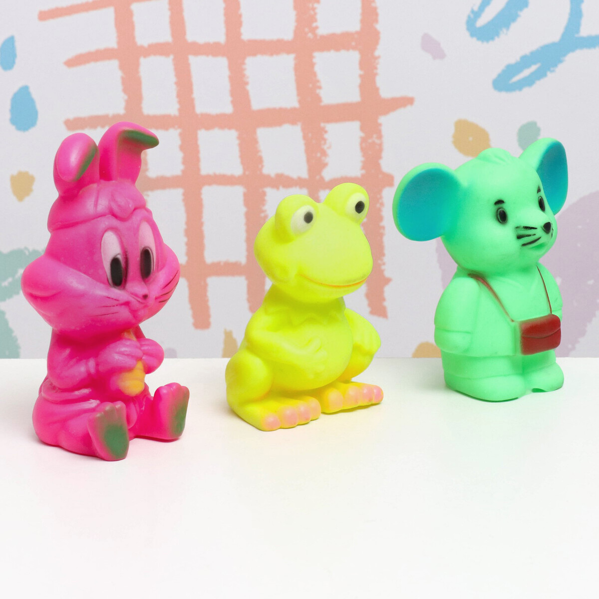 Набор игрушек-пищалок для ванны животные 9см, 3шт sycomore набор для декорирования милые животные