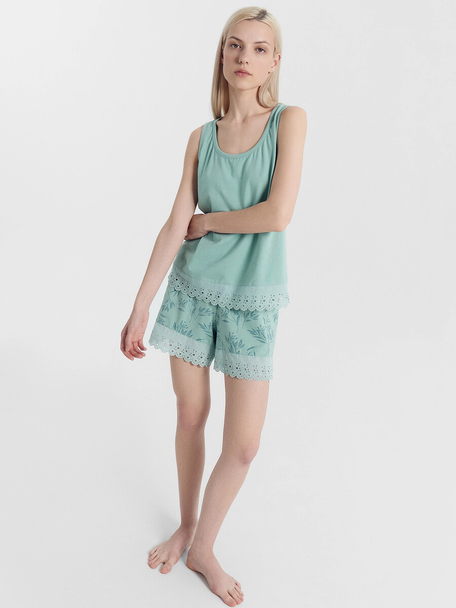 Комплект женский (джемпер, шорты) Mark Formelle, размер 46, цвет зеленый