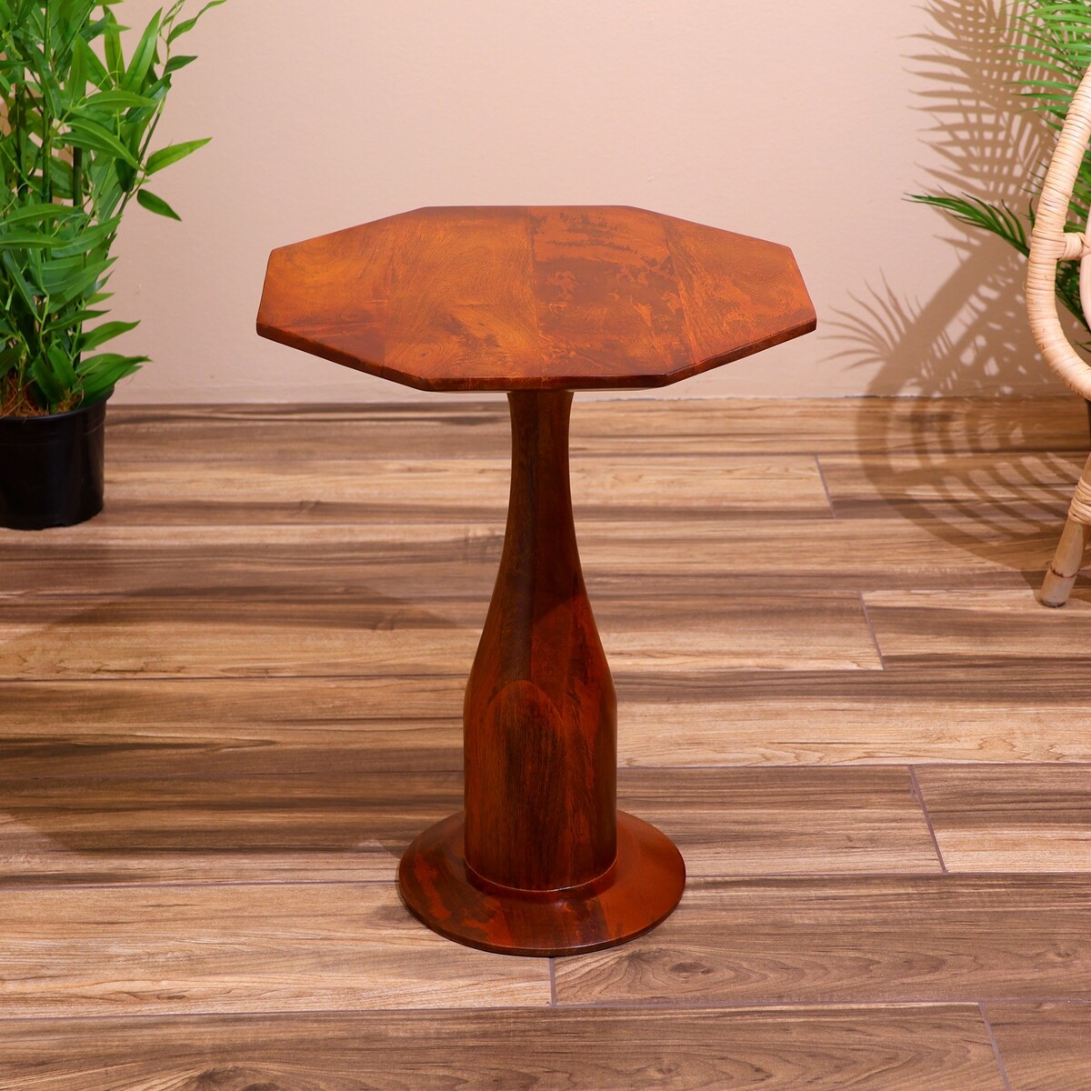 Столик кофейный 45х45х57 см, манговое дерево