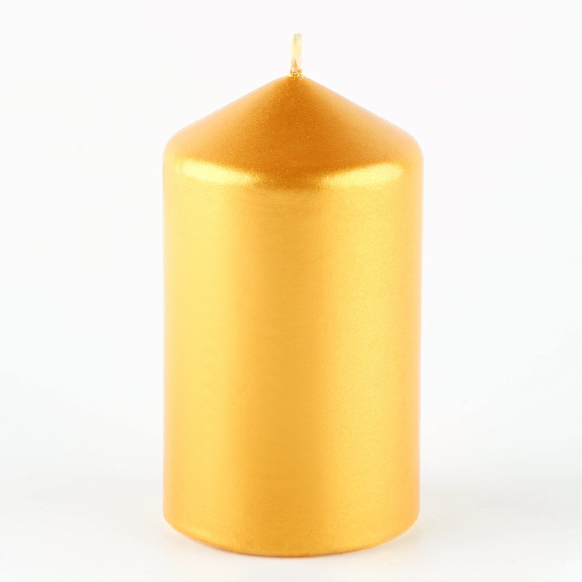 Свеча-столбик 5,5 х 10,5 см х 5,5, золотистая Зимнее волшебство