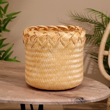 Корзинка плетеная, из бамбука 20х20х25 с