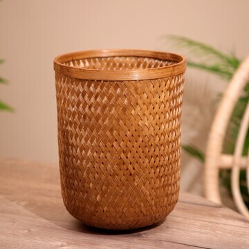 Корзина плетеная, из бамбука 20х20х25 см