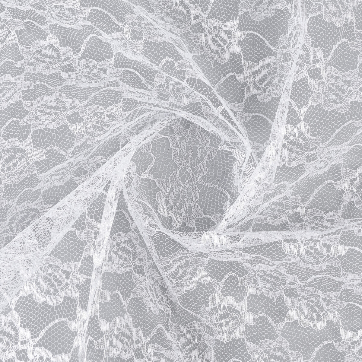Лоскут гипюра, средние цветы, белый, 150 × 160 см