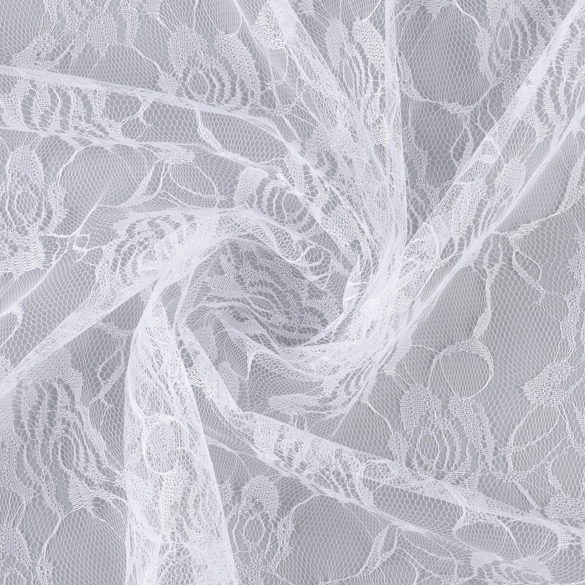 Лоскут гипюра, розочки, белый, 150 × 160 см