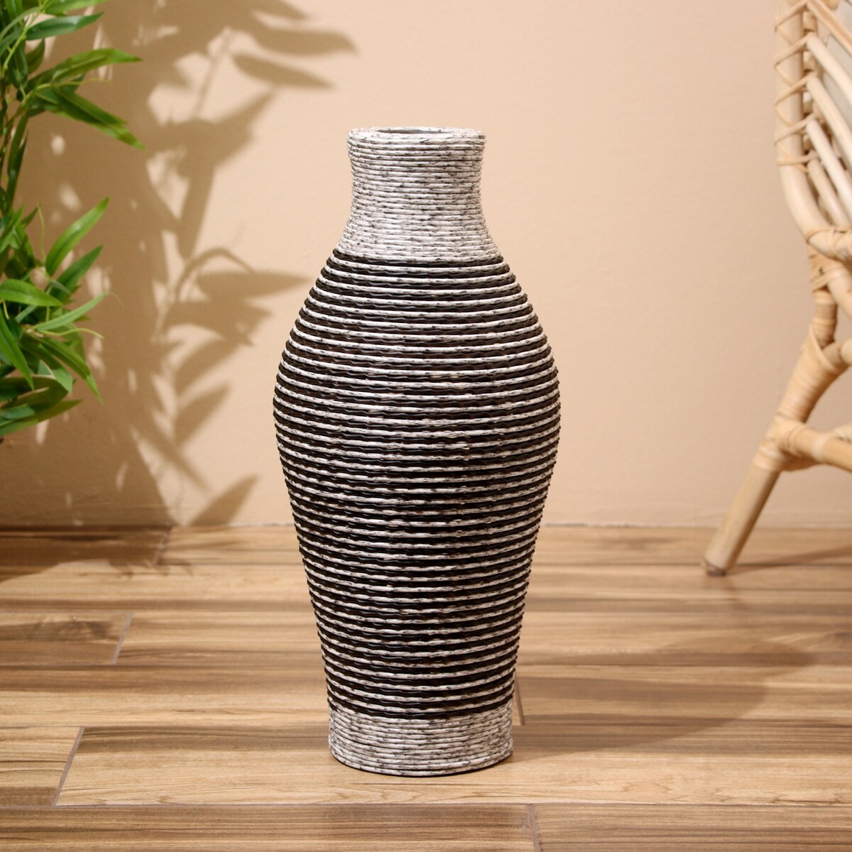 

Ваза плетеная, напольная 22х22х49 см, Белый;коричневый