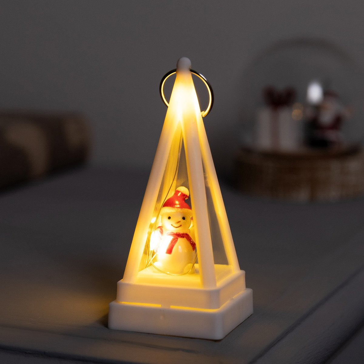 

Светодиодная фигура-брелок