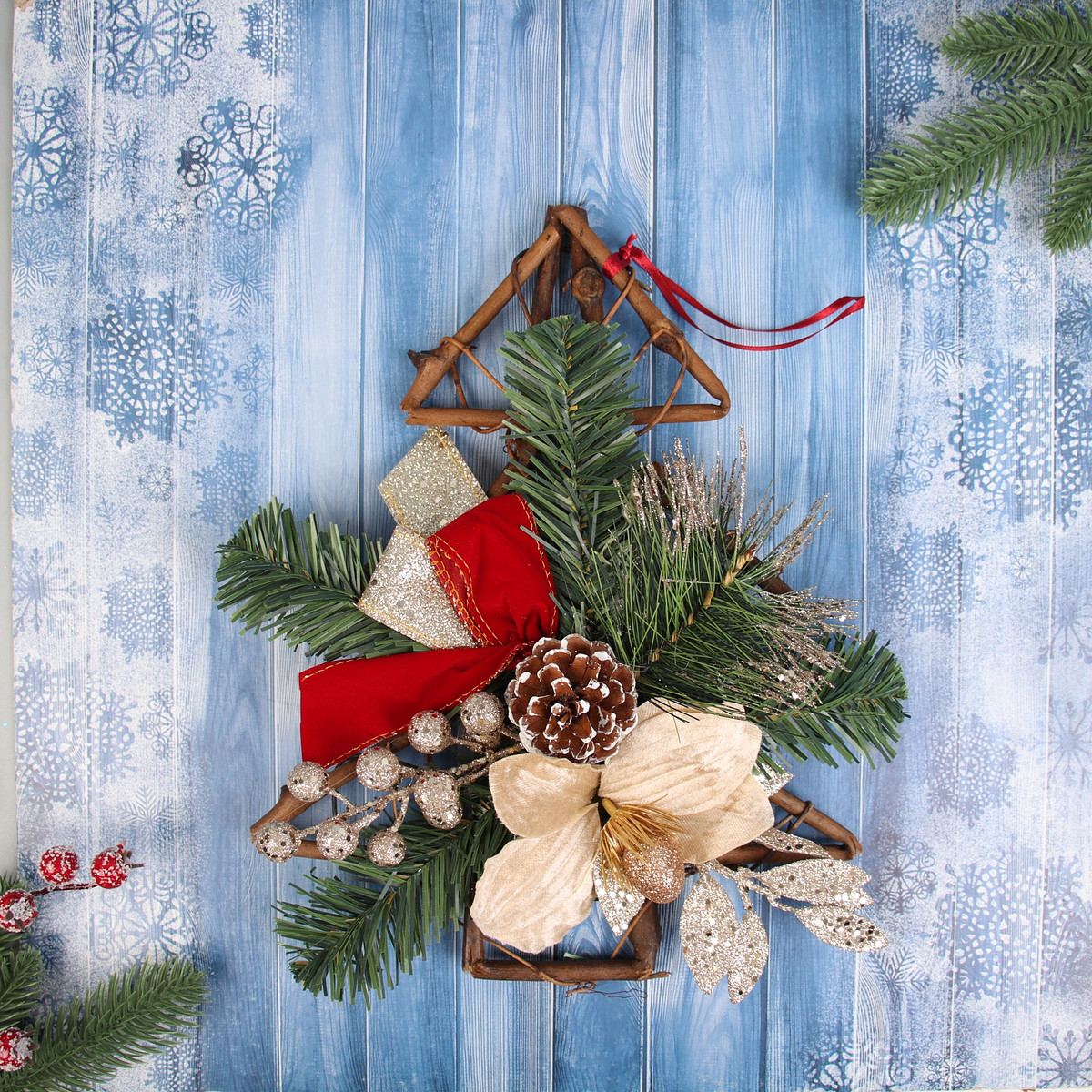 

Украшение елочное, Золотистый;красный