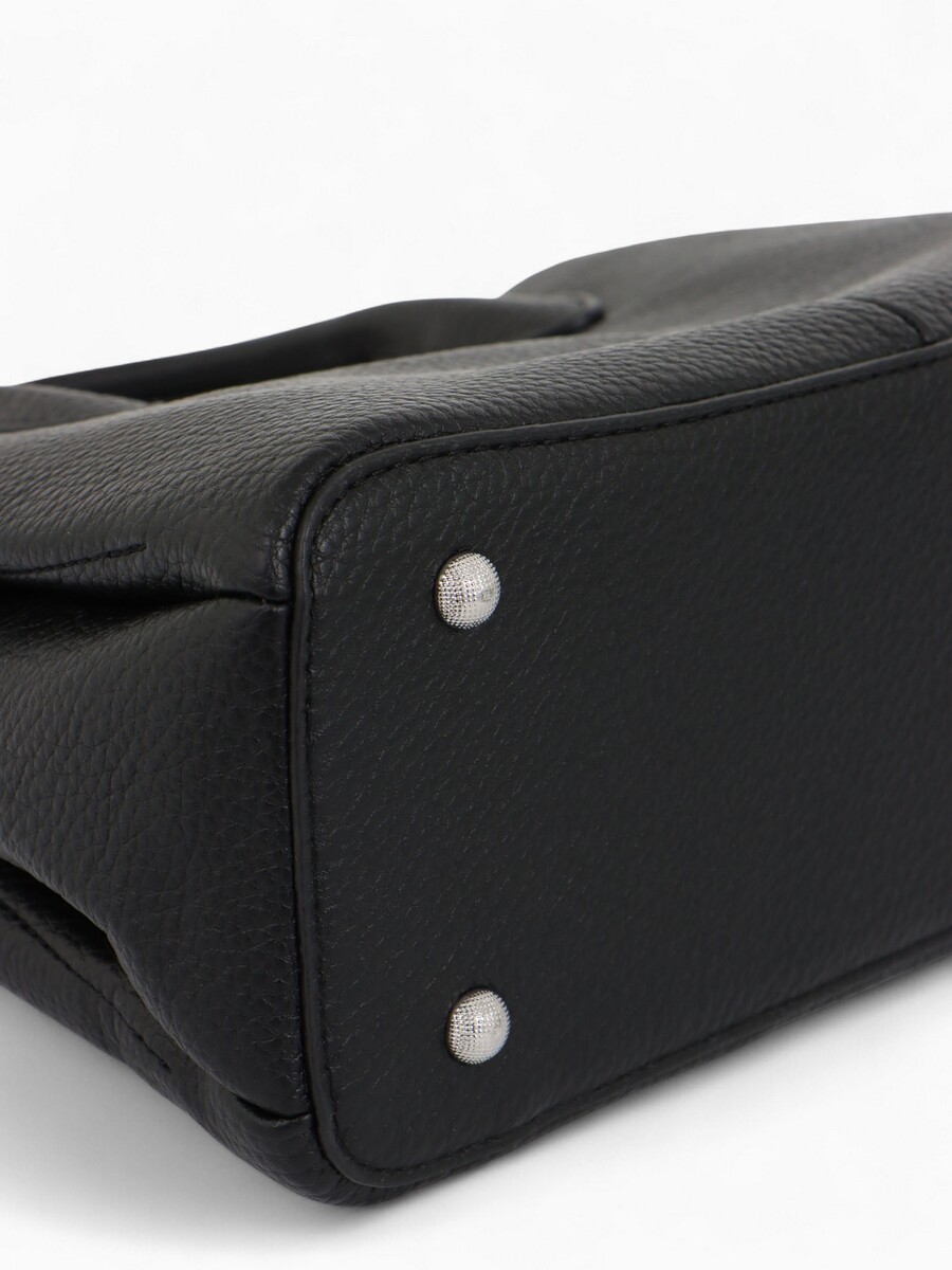 

Сумка женская тоут textura на молнии, 29×11×23 см, однотонная, черная, Черный