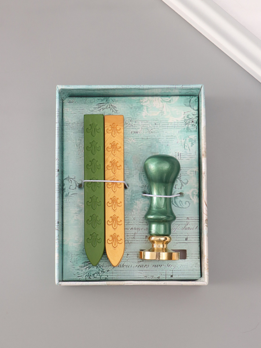 

Подарочный набор для сургучной печати